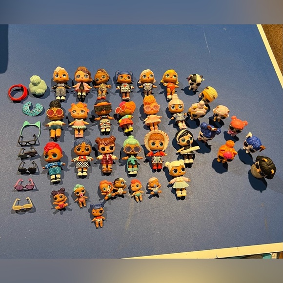 L.O.L Surprise Mini Dolls Lot, Pets, lil sis & accessories - Picture 1 of 5